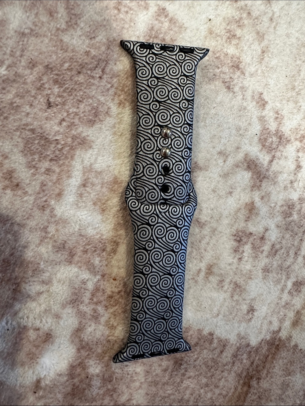 Stylish Swirl Pattern Silicone Watch Band - Black and White